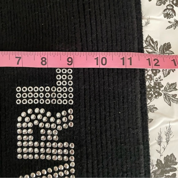 Karl Lagerfeld Long Black Knit Unisex ‘KARL’ Scarf - Picture 7 of 7